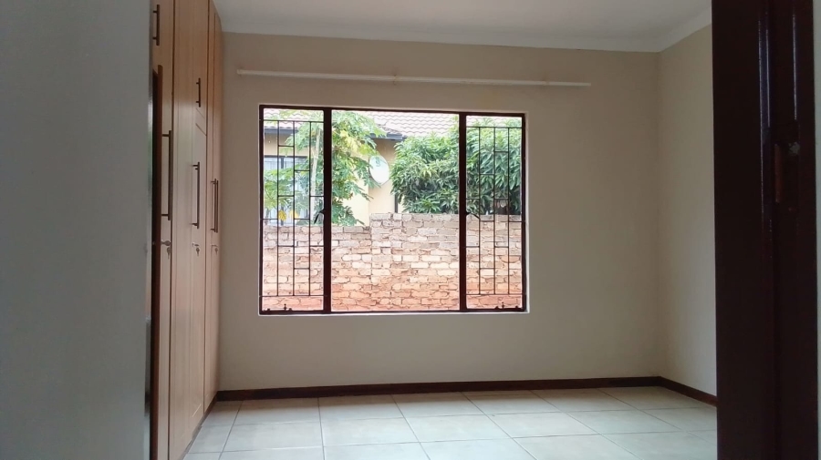 3 Bedroom Property for Sale in Tlhabane West North West